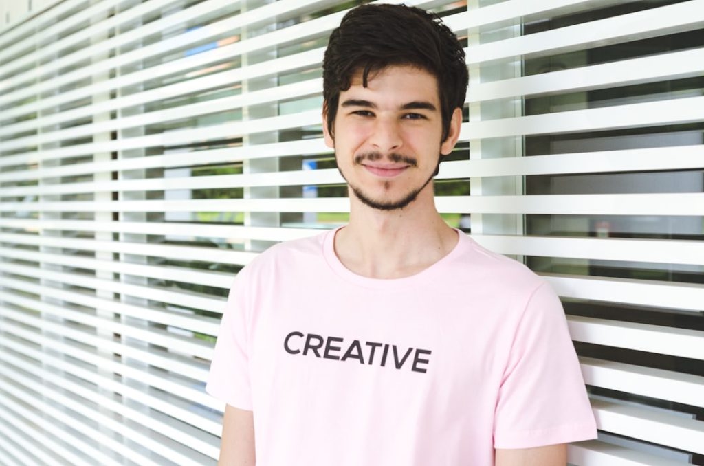 découvrez les meilleures options d'assurance pour les auto-entrepreneurs afin de protéger votre activité et vos biens. comparez les offres et trouvez la garantie qui vous correspond pour exercer en toute sérénité.