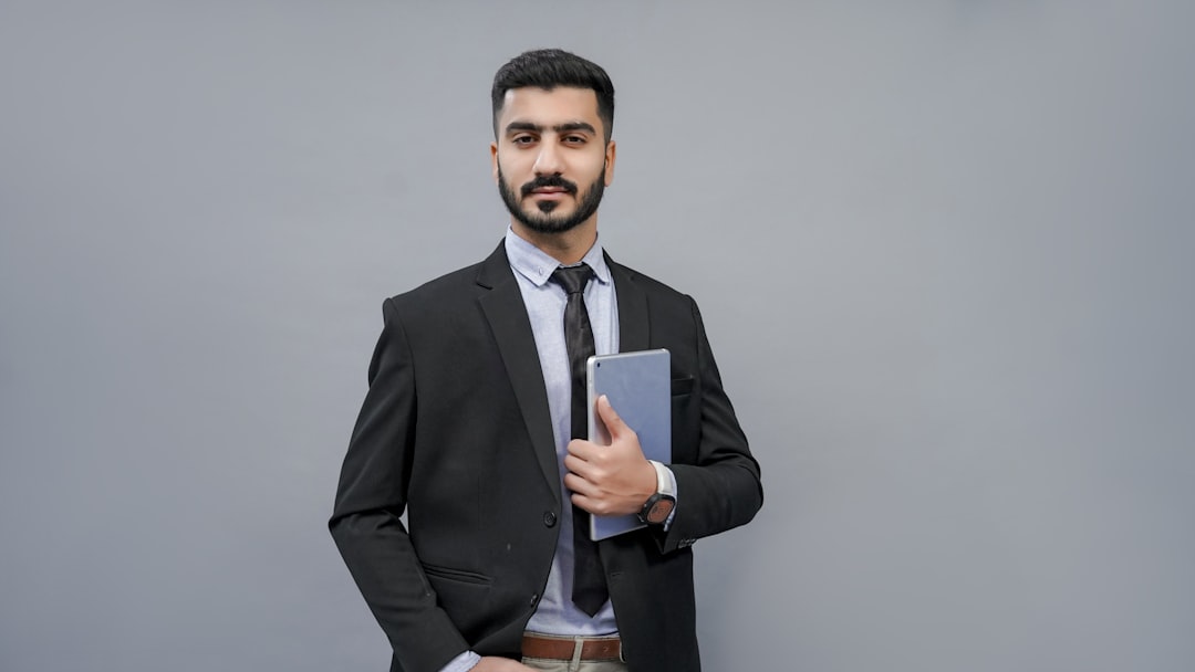 découvrez tout ce qu'il faut savoir sur le statut d'auto-entrepreneur : démarches, avantages, et conseils pour réussir votre activité. optimisez votre potentiel entrepreneurial et lancez-vous sereinement dans l'aventure !