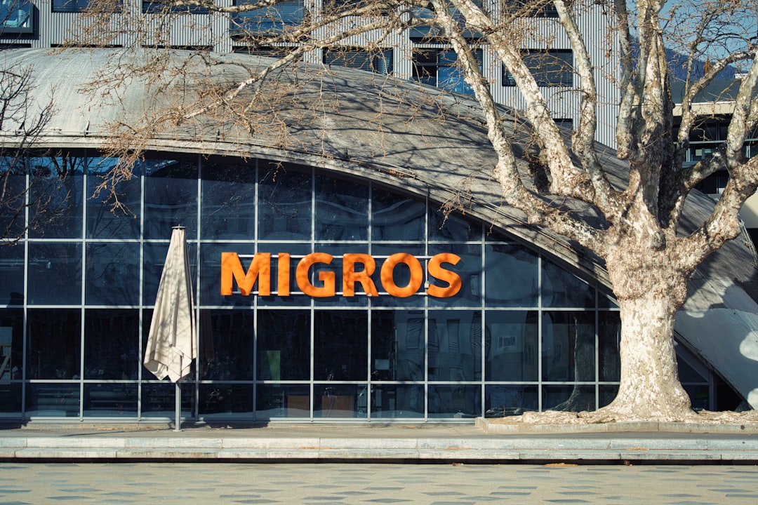 découvrez les avantages et les défis de la création d'une micro-entreprise en france. obtenez des conseils pratiques pour réussir votre projet entrepreneurial, optimiser votre gestion et bénéficier d'un cadre légal adapté.